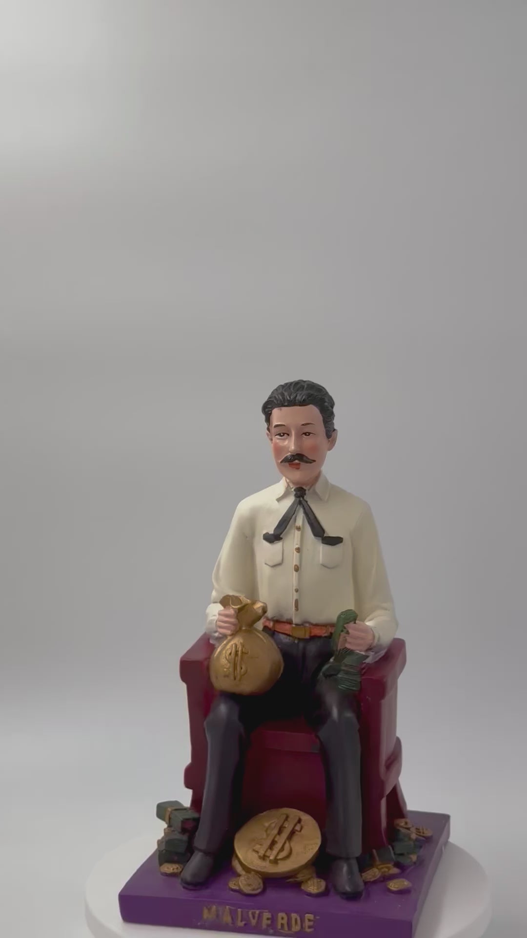 MALVERDE -Statue 10"